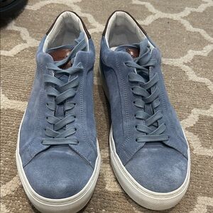 To Boot men’s  Blue Suede Sneakers excellent condition worn once!!!